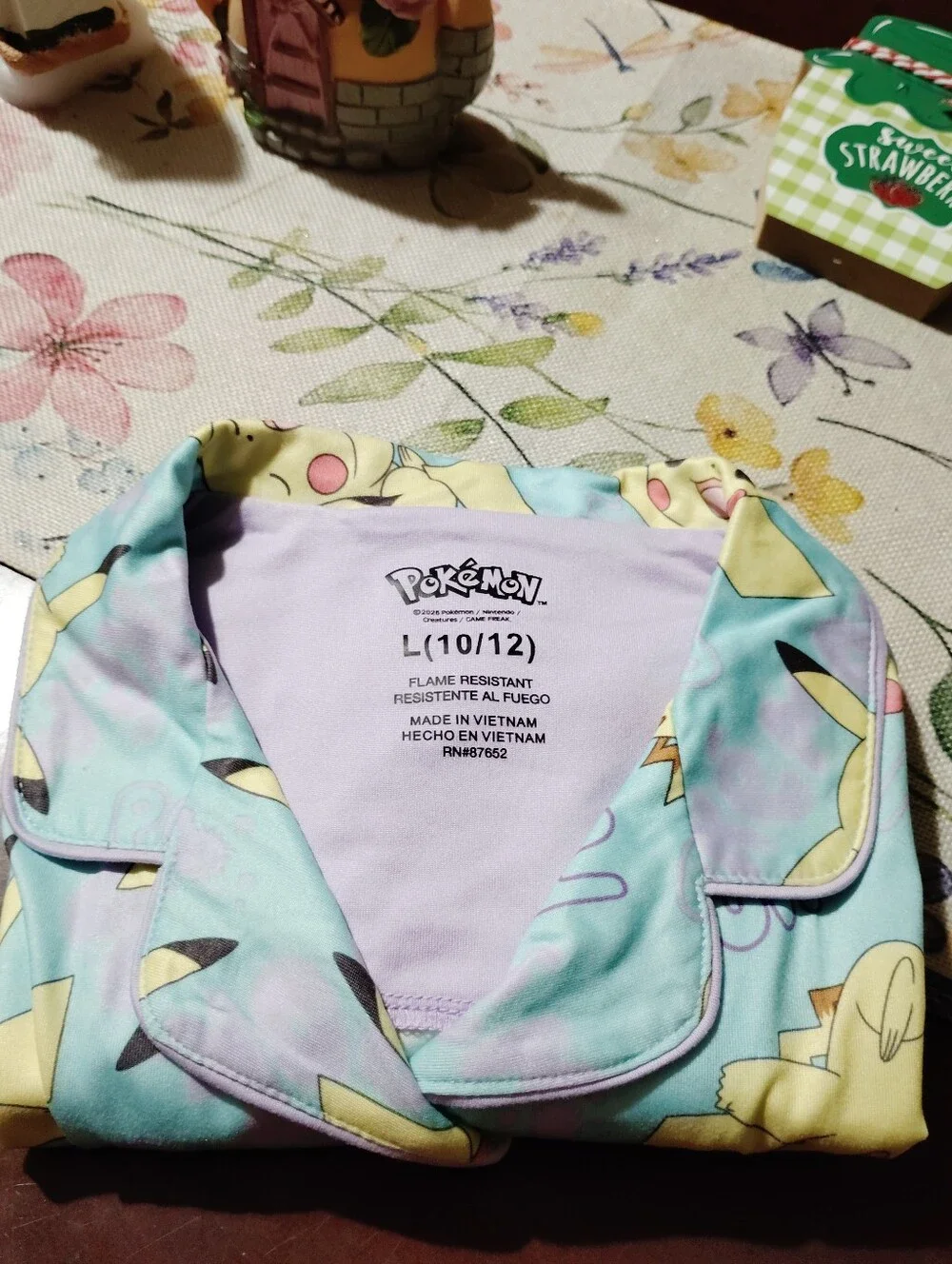 Pokemon Girls Button Front Top and Pants Pajama Set,